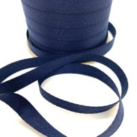azul oscuro