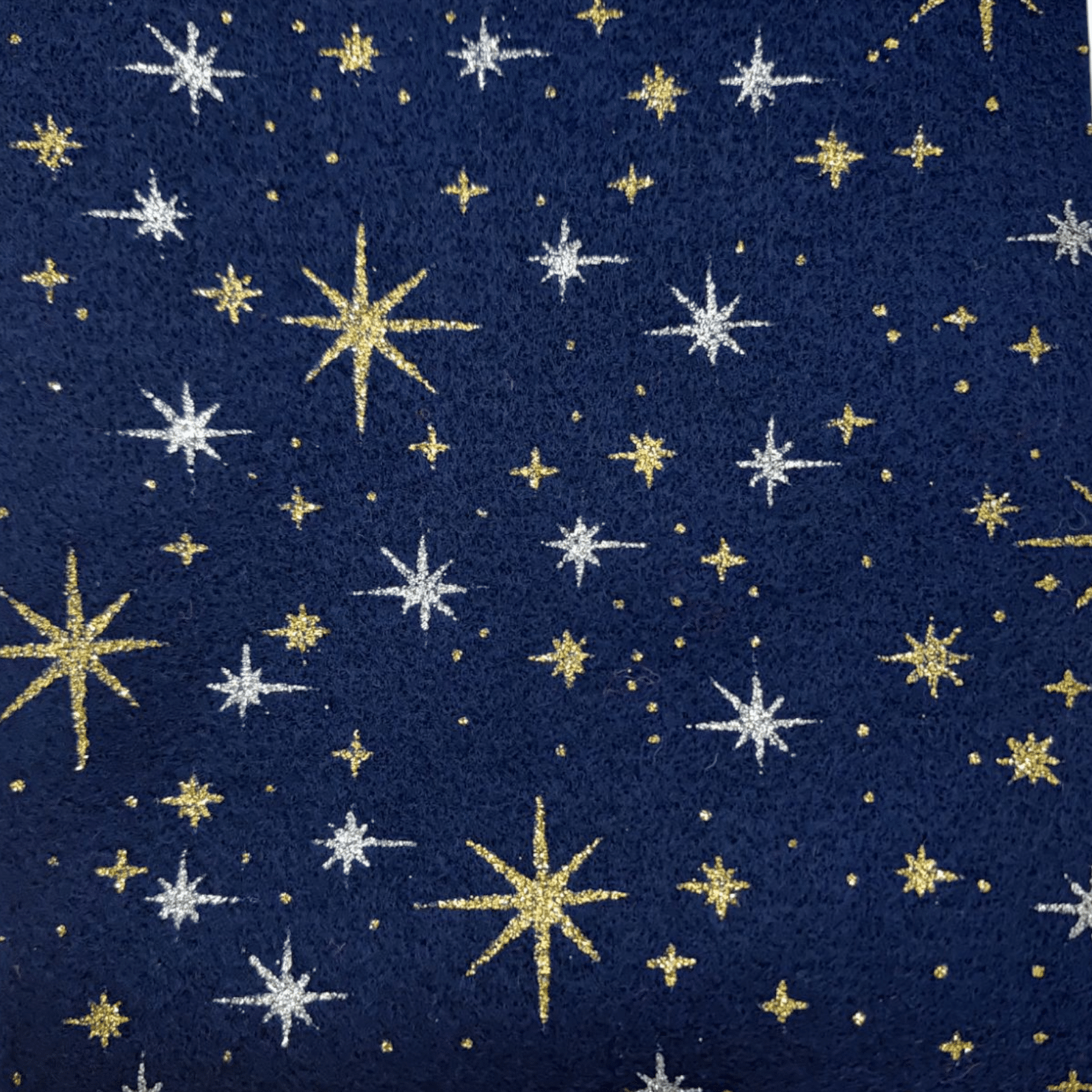 PAÑO LENCY ESTAMPADO ESTRELLAS (doradas y plateadas)